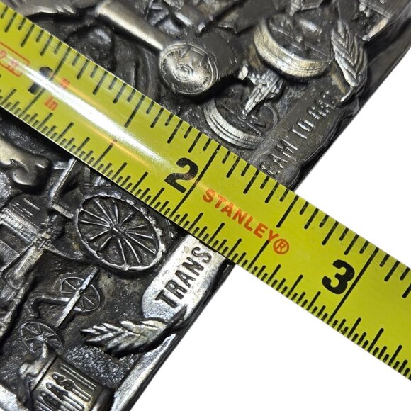 Mt Pleasant Iowa  Belt Buckle Old Settlers and Threshers Reunion 1982 Distressed - Picture 4 of 14